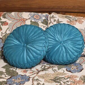 Round Borgata Decorative Throw Pillows Set Of‎ 2 Turquoise Satin Pleated Design
